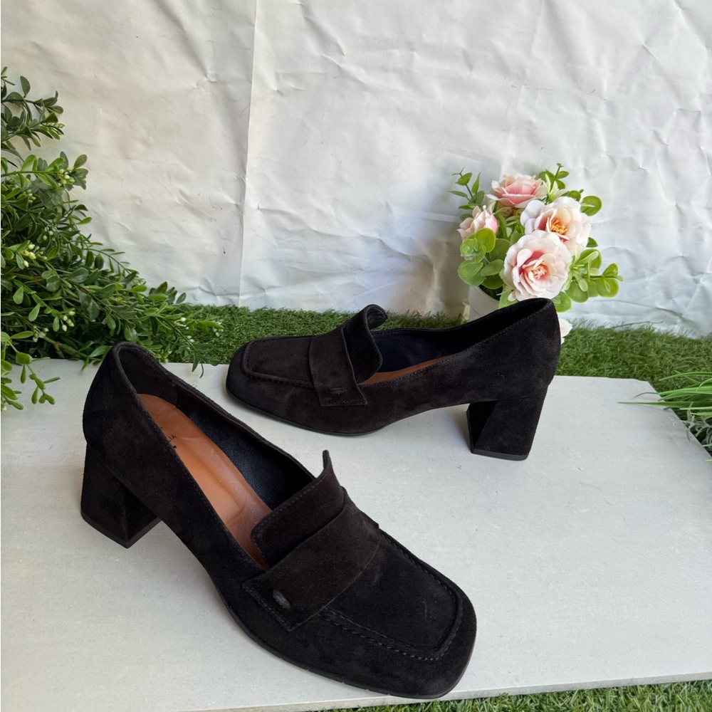 AQUATALIA Elegant Black Suede Women's Loafers pump square toe SIZE 7 women